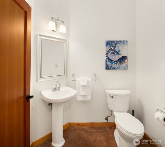 507 Race Road, Coupeville, WA 98239