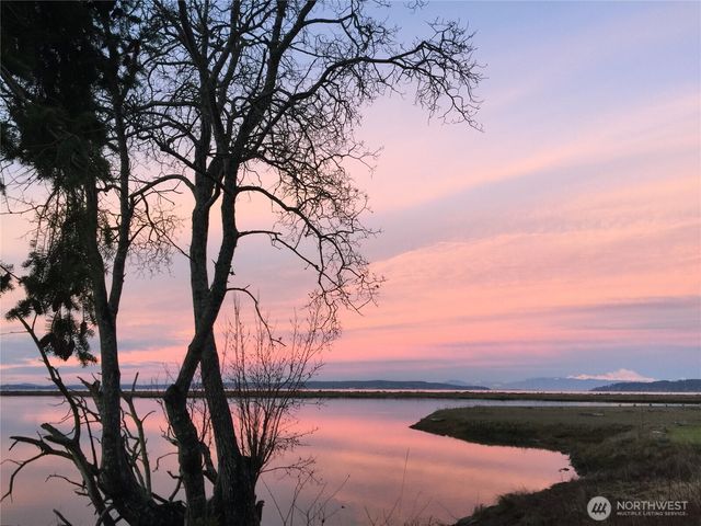 507 Race Road, Coupeville, WA 98239