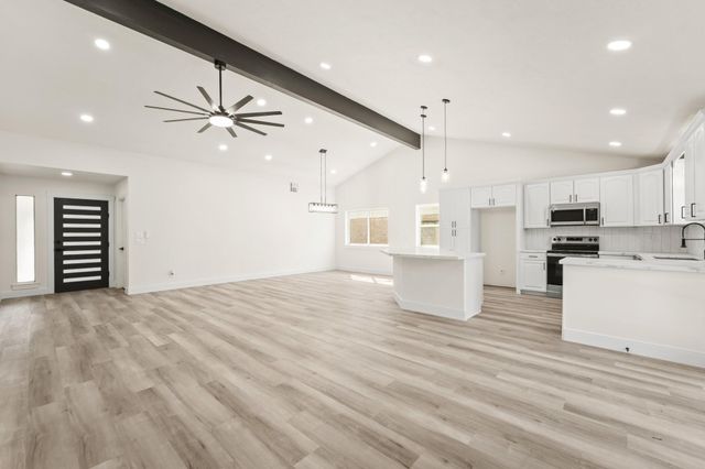 13102 Maxim Drive, Houston, TX 77065