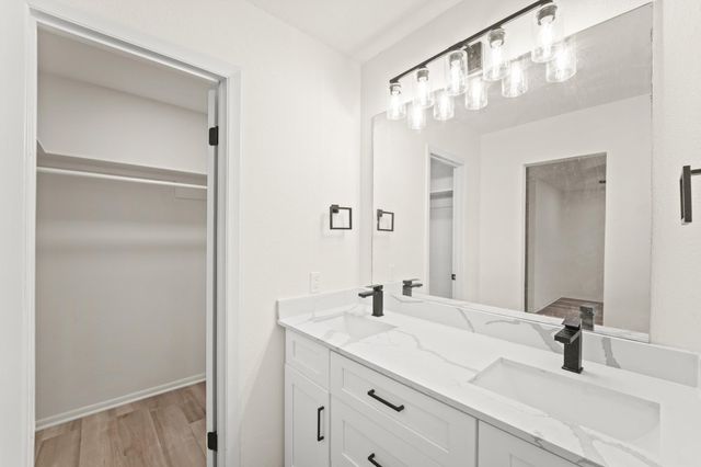 13102 Maxim Drive, Houston, TX 77065