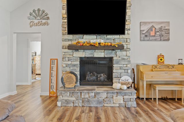 7210 Ecton Road, Winchester, KY 40391