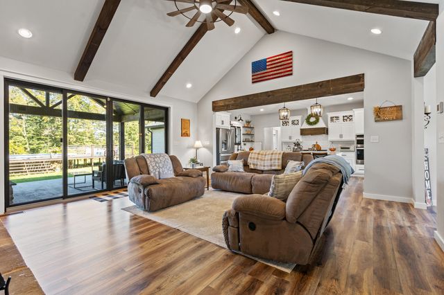 7210 Ecton Road, Winchester, KY 40391