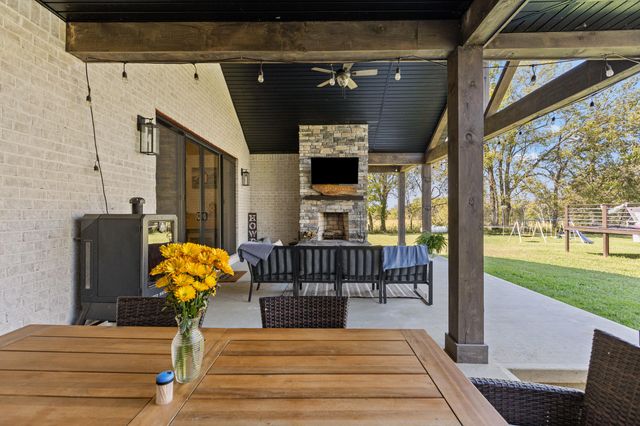 7210 Ecton Road, Winchester, KY 40391