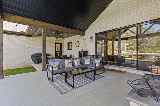 7210 Ecton Road, Winchester, KY 40391