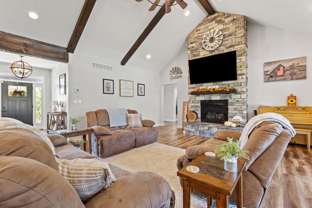 7210 Ecton Road, Winchester, KY 40391