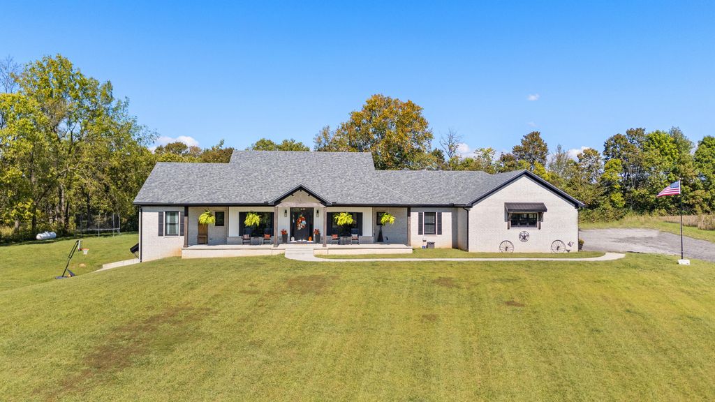 7210 Ecton Road, Winchester, KY 40391