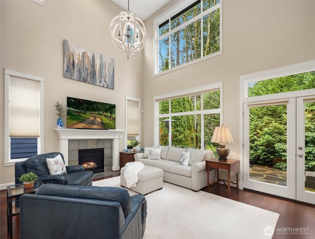 2695 20th Avenue NE, Issaquah, WA 98029