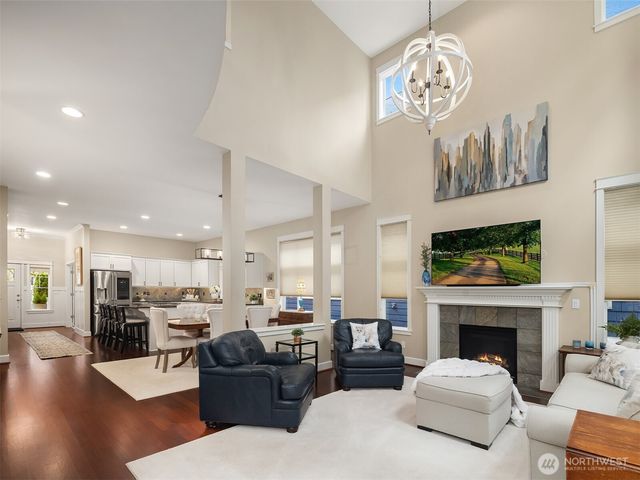 2695 20th Avenue NE, Issaquah, WA 98029