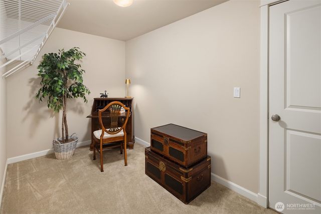 2695 20th Avenue NE, Issaquah, WA 98029