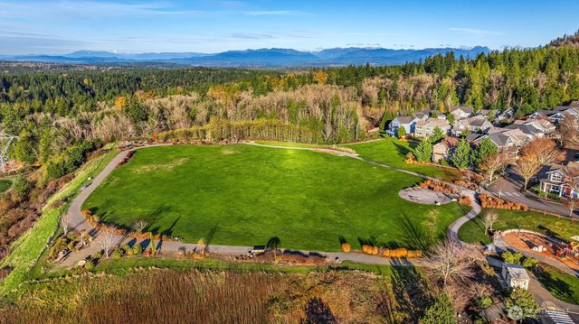 2695 20th Avenue NE, Issaquah, WA 98029