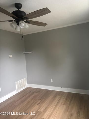 2207 16th Avenue, B, Gulfport, MS 39501
