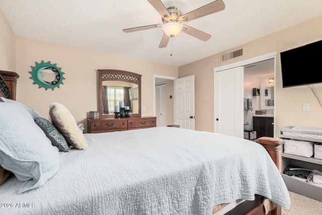 815 E GROVERS Avenue 25, Phoenix, AZ 85022