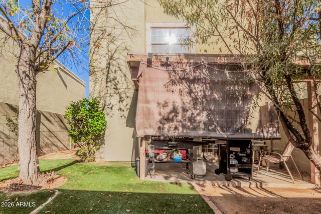 815 E GROVERS Avenue 25, Phoenix, AZ 85022