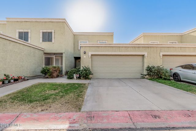 815 E GROVERS Avenue 25, Phoenix, AZ 85022