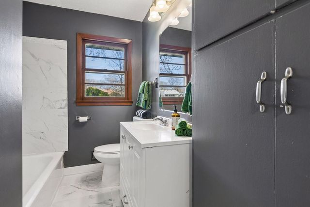 8427 Elliot Avenue S, Bloomington, MN 55420