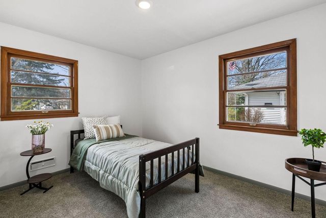 8427 Elliot Avenue S, Bloomington, MN 55420