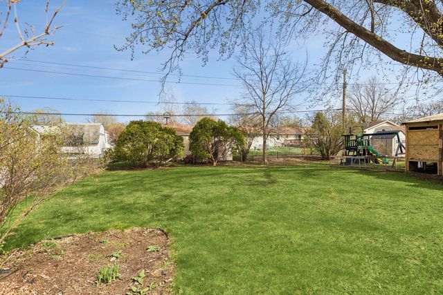 8427 Elliot Avenue S, Bloomington, MN 55420