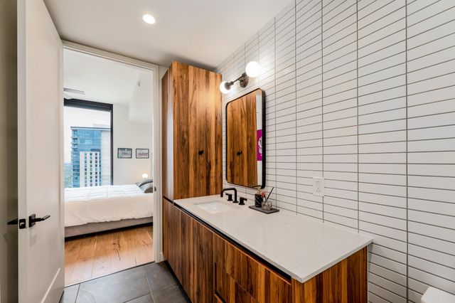 84 N East Ave 3708, Austin, TX 78701