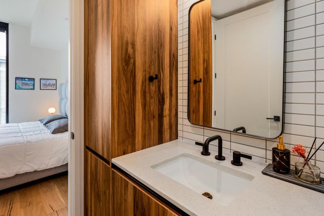 84 N East Ave 3708, Austin, TX 78701