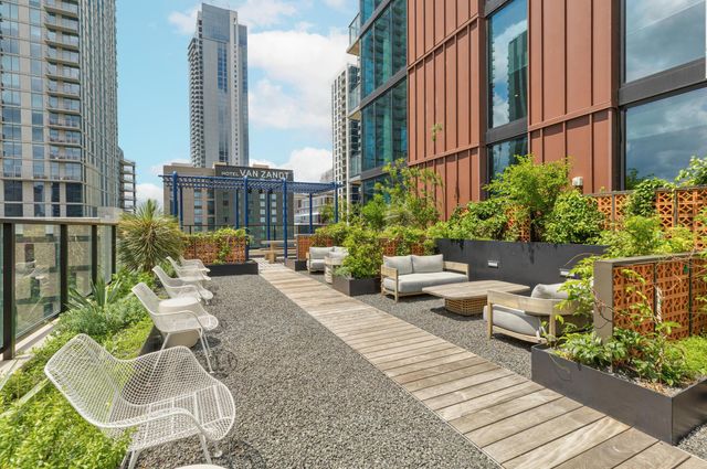 84 N East Ave 3708, Austin, TX 78701