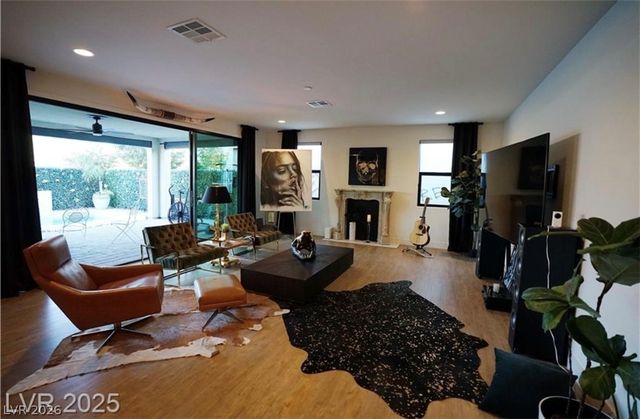 9239 Beltana Court, Las Vegas, NV 89148