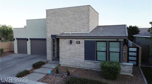9239 Beltana Court, Las Vegas, NV 89148
