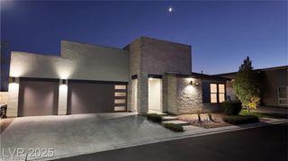 9239 Beltana Court, Las Vegas, NV 89148