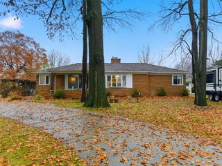 15491 18 Mile Road, Clinton Charter Township, MI 48038