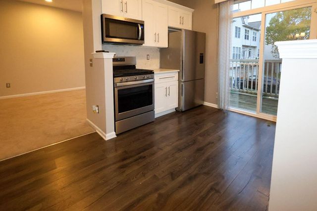 39194 Brookfield Drive, Westland, MI 48185