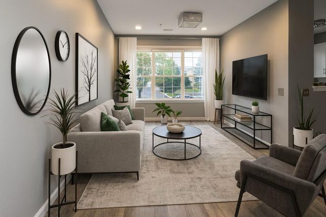 39194 Brookfield Drive, Westland, MI 48185