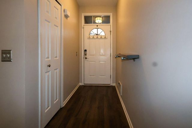 39194 Brookfield Drive, Westland, MI 48185