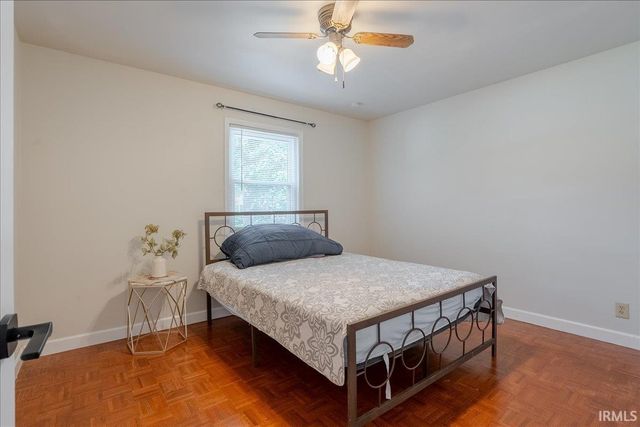 624 Forest Park Drive, Newburgh, IN 47630
