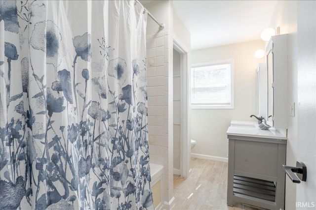 624 Forest Park Drive, Newburgh, IN 47630