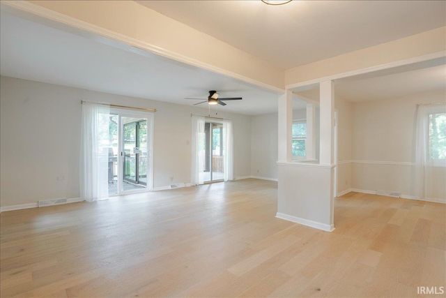 624 Forest Park Drive, Newburgh, IN 47630