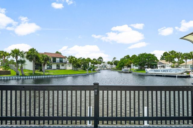 405 Wahoo Road, Panama City Beach, FL 32408