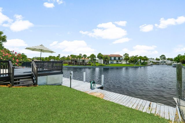 405 Wahoo Road, Panama City Beach, FL 32408