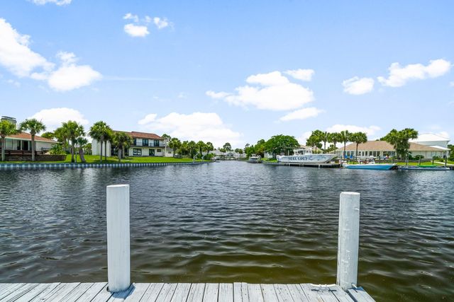 405 Wahoo Road, Panama City Beach, FL 32408