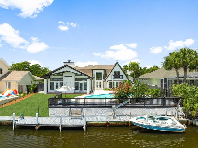 405 Wahoo Road, Panama City Beach, FL 32408