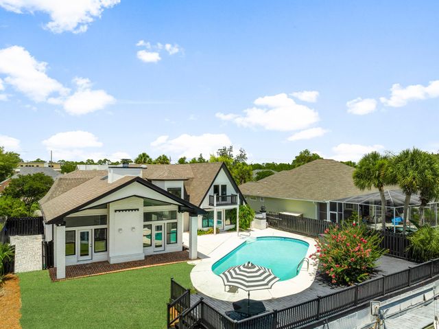 405 Wahoo Road, Panama City Beach, FL 32408