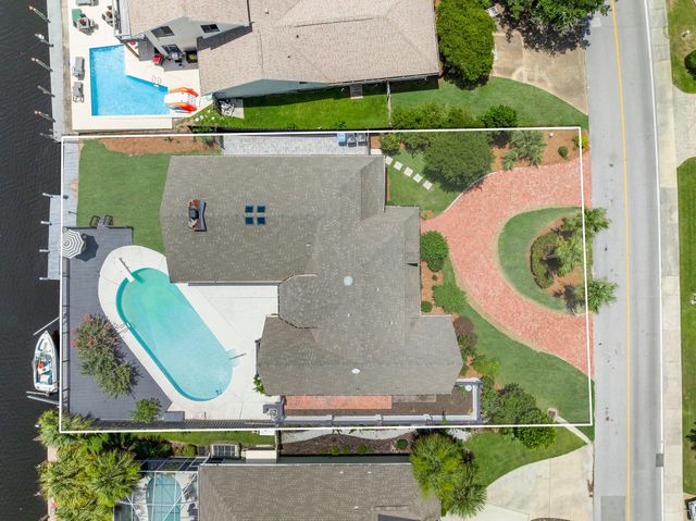 405 Wahoo Road, Panama City Beach, FL 32408