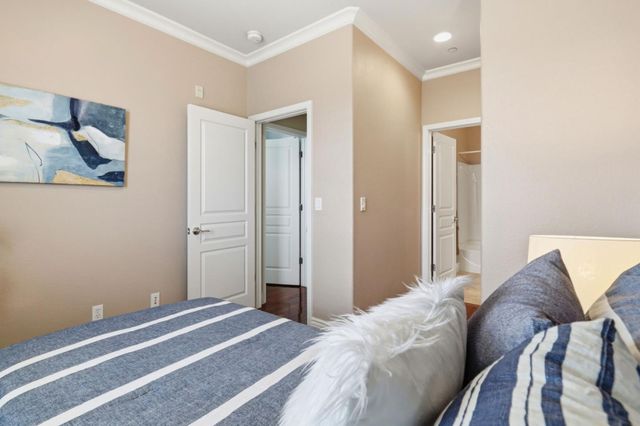 1121 Sierra Madres Terrace, San Jose, CA 95126