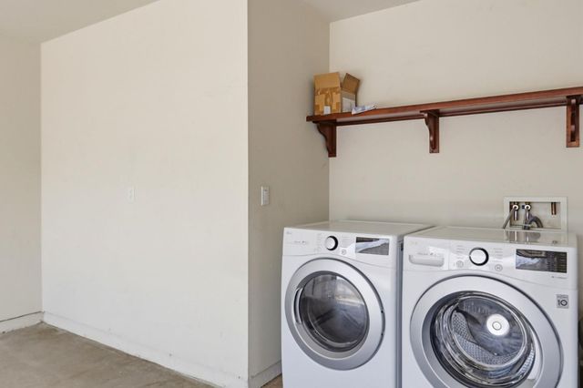 1121 Sierra Madres Terrace, San Jose, CA 95126