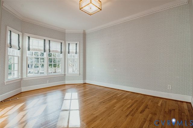 403 Hogans Ct, Chester, VA 23836