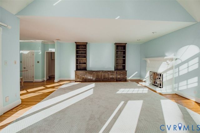 403 Hogans Ct, Chester, VA 23836