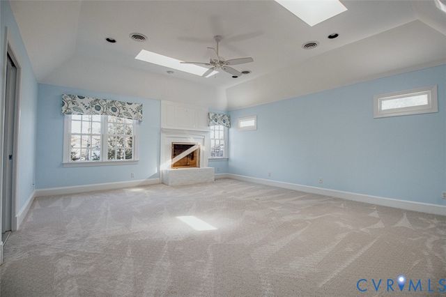 403 Hogans Ct, Chester, VA 23836