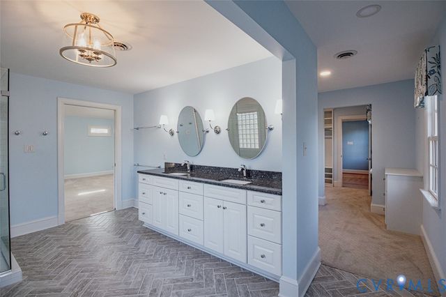 403 Hogans Ct, Chester, VA 23836