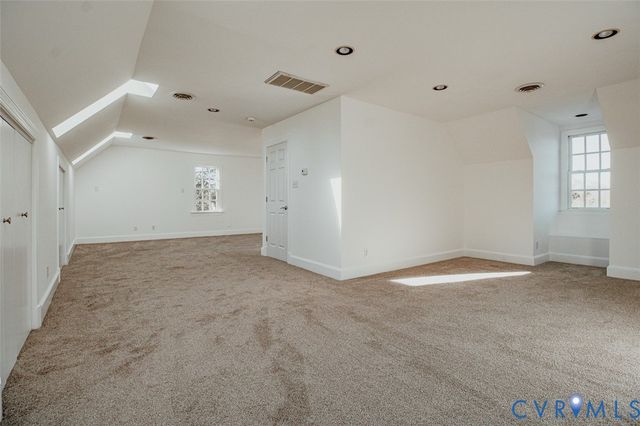 403 Hogans Ct, Chester, VA 23836