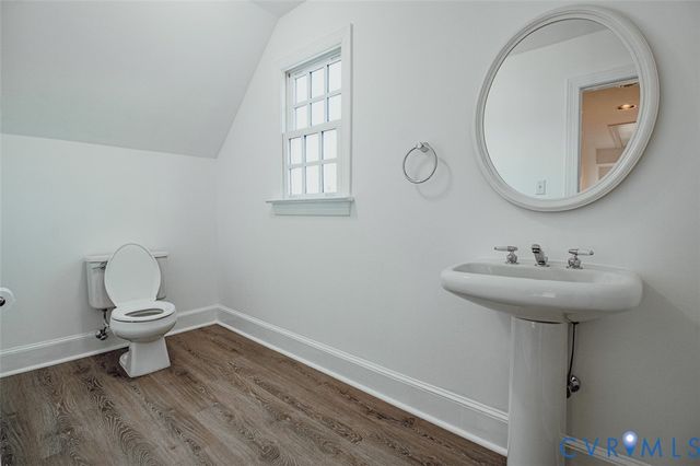 403 Hogans Ct, Chester, VA 23836