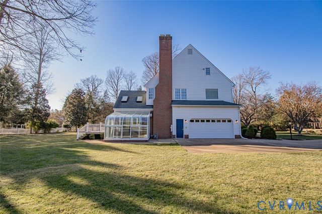 403 Hogans Ct, Chester, VA 23836