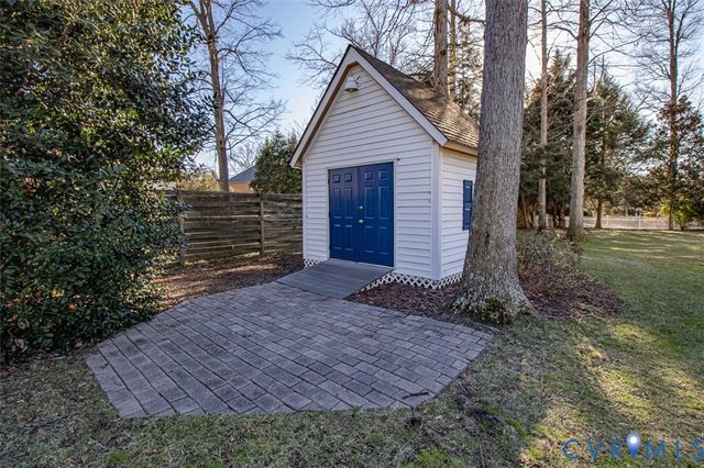 403 Hogans Ct, Chester, VA 23836